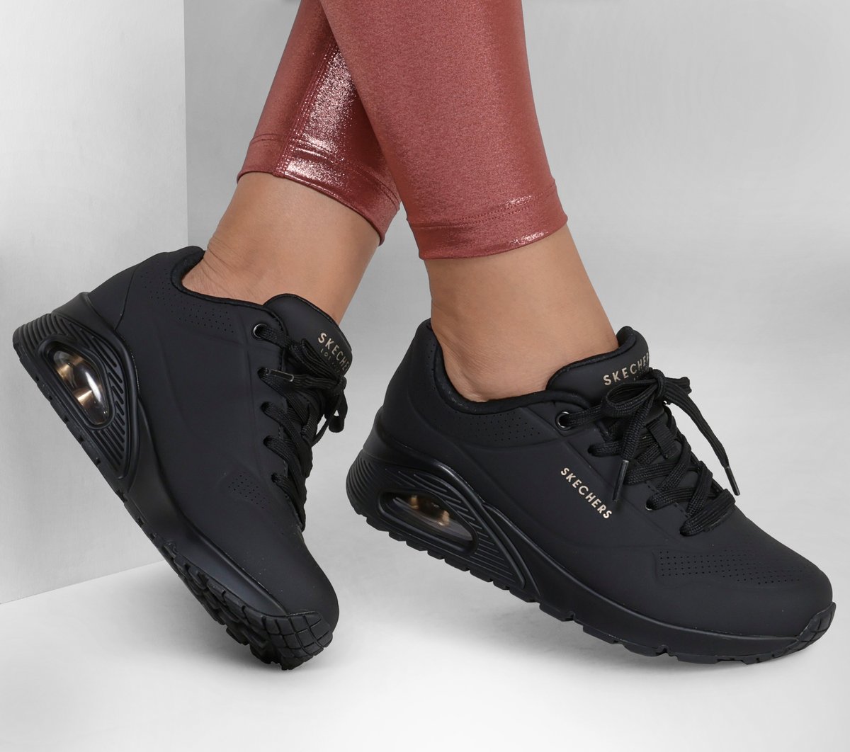 UNO - Stand on Air Women Skechers on sale