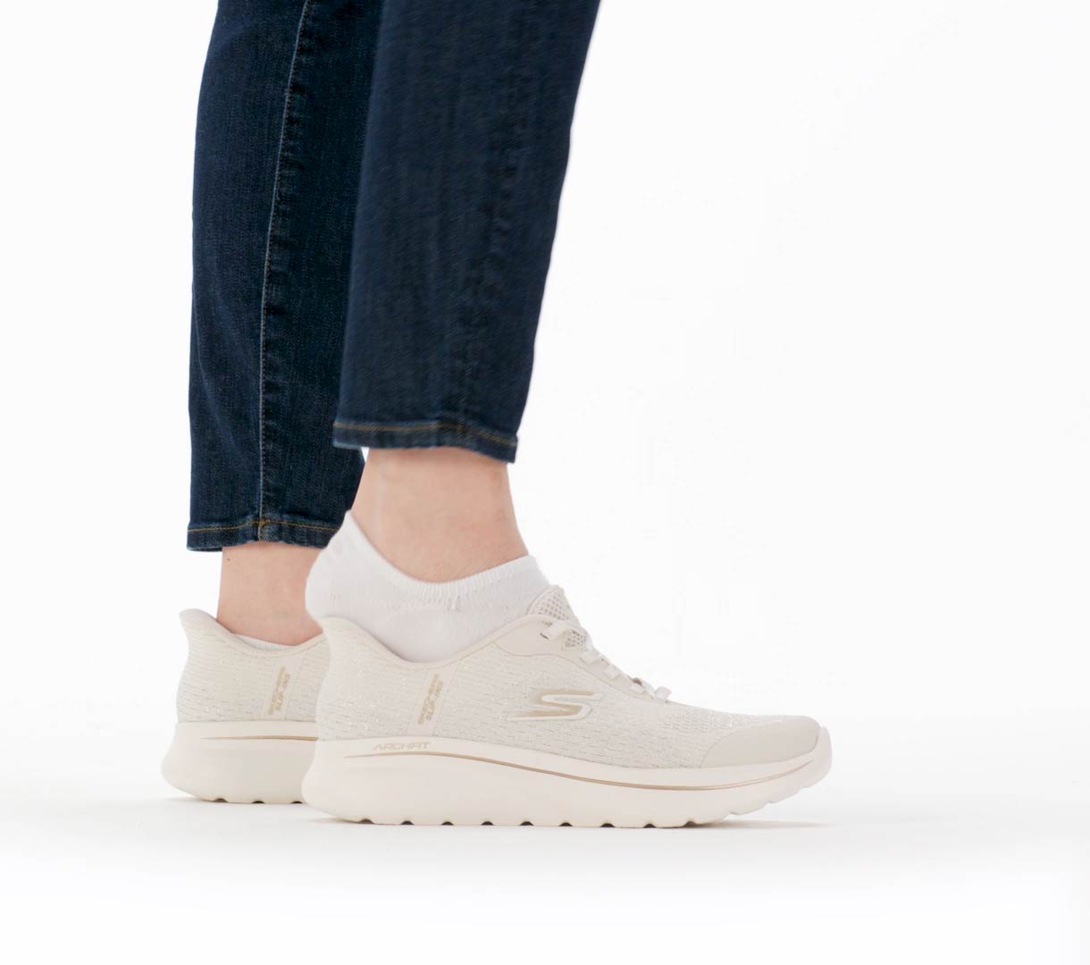 Slip-ins Relaxed Fit: GO WALK Arch Fit N-Joy - Ria Women Skechers on sale