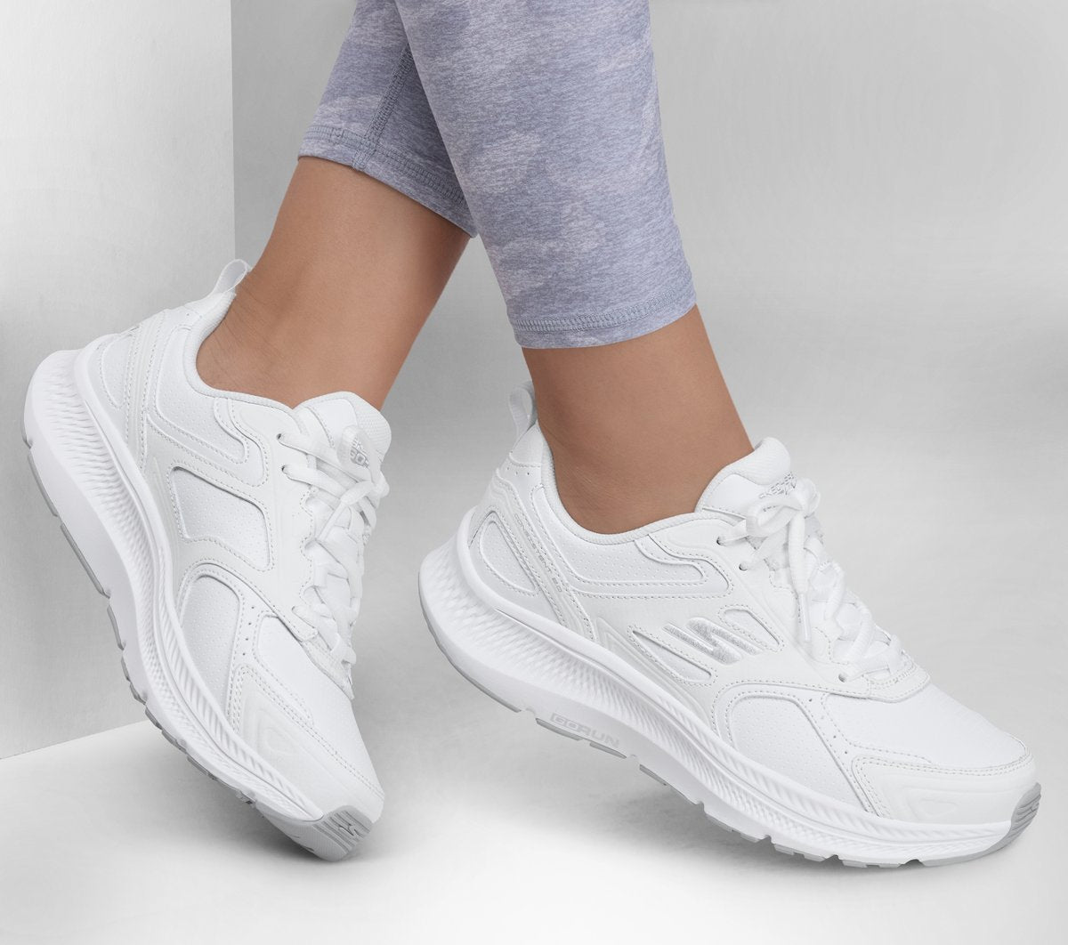 GO RUN Consistent 2.0 - Sumpter Trail Women Skechers online